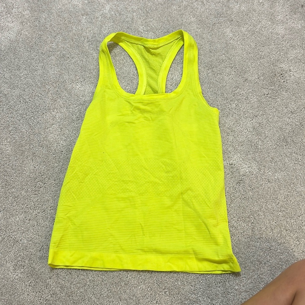 Lululemon swiftly tech racerback tanktop size 2 in electric lemon